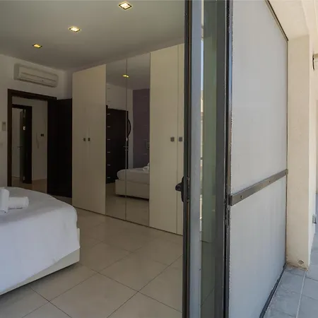 Pendergardens Luxury 3br In St Julians Heart By 360 Estates *