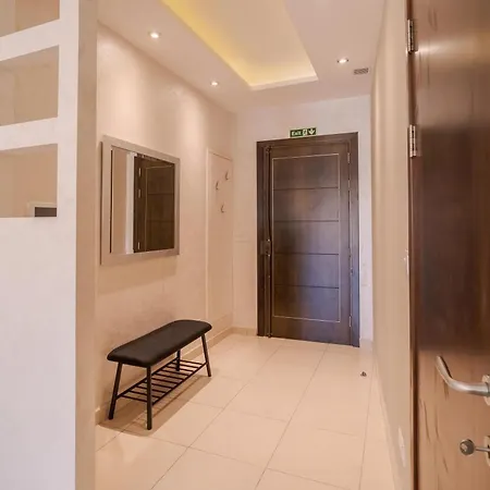 Pendergardens Luxury 3br In St Julians Heart By 360 Estates شقة