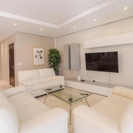 Pendergardens Luxury 3br In St Julians Heart By 360 Estates Apartmán Saint Julian's