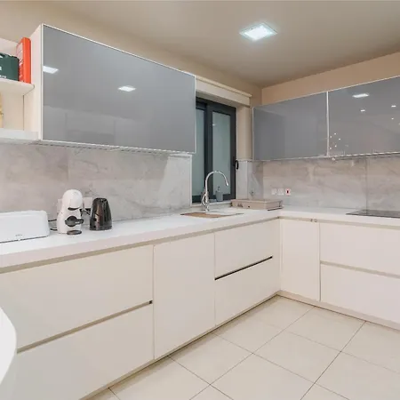 Pendergardens Luxury 3br In St Julians Heart By 360 Estates * Saint Julian's